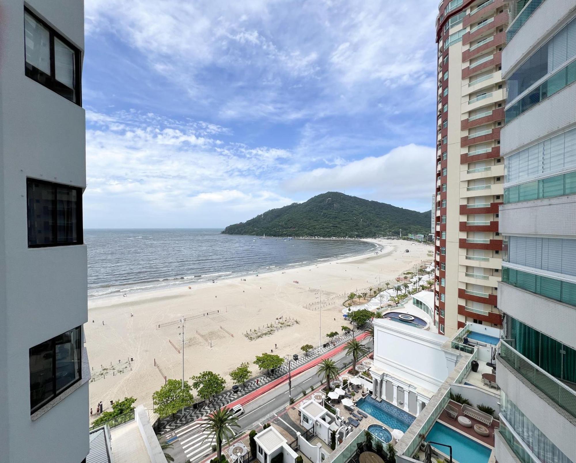 Apartament Excelente Ap Pe Na Areia Vista Mar Balneário Camboriú Zewnętrze zdjęcie